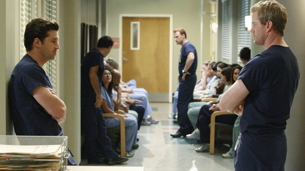 GREY'S ANATOMY - "I Saw What I Saw" - After a burn victim unexpectedly dies in the midst of a chaotic ER, the Chief and board member Jennings interrogate the residents to find the culprit, as all the Mercy West and Seattle Grace resident defends their actions in an effort to save their jobs, on "Grey's Anatomy," THURSDAY, OCTOBER 22 (9:00-10:01 p.m., ET) on the ABC Television Network. (ABC/RON TOM)PATRICK DEMPSEY, KEVIN MCKIDD, ERIC DANE