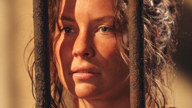 LOST - "The Glass Ballerina" - Sayid's plan to locate Jack places Sun and Jin's lives in grave danger. Meanwhile, Kate and Sawyer are forced to work in harsh conditions by their captors, and Henry makes a very tempting offer to Jack that may prove difficult to refuse, on "Lost," WEDNESDAY, OCTOBER 18 (9:00-10:00 p.m., ET), on the ABC Television Network. (ABC/MARIO PEREZ)EVANGELINE LILLY