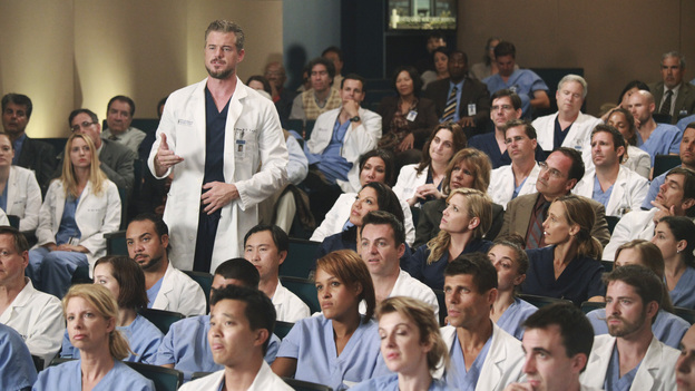 GREY'S ANATOMY - "Loss, Love and Legacy" - The residents try their hardest to impress surgical great Catherine Avery-who also happens to be Jackson's mother-when she arrives at Seattle Grace to perform a groundbreaking transplant surgery; Arizona and Alex find their hands tied with a confidentiality issue when a familiar patient comes into the ER; meanwhile, a love-struck Teddy throws a dinner party for the couples, and Bailey makes a decision regarding her love life, on Grey's Anatomy, THURSDAY, OCTOBER 13 (9:00-10:02 p.m., ET) on the ABC Television Network. (ABC/RICHARD CARTWRIGHT)ERIC DANE, SARA RAMIREZ, JESSICA CAPSHAW, KIM RAVER