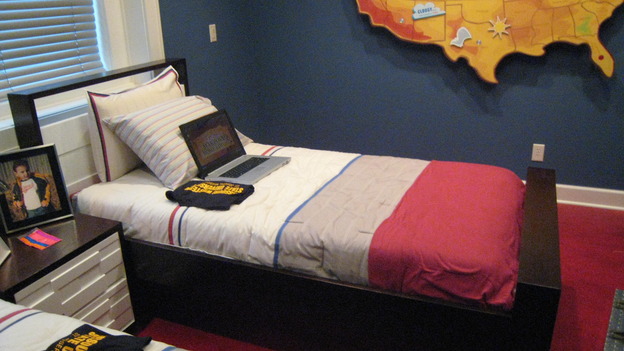 EXTREME MAKEOVER HOME EDITION - "Jacobo Family" - Boys' Bedroom, on "Extreme Makeover Home Edition," Sunday, May 13th on the ABC Television Network.