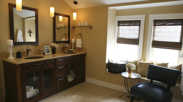 EXTREME MAKEOVER HOME EDITION - "Tripp Family," - Bathroom, on "Extreme Makeover Home Edition," Sunday, February 14th on the ABC Television Network.