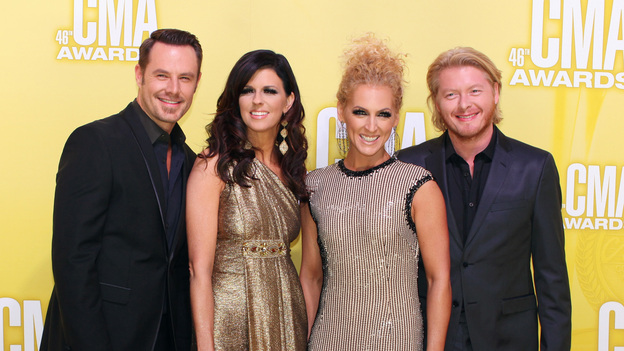 THE 46TH ANNUAL CMA AWARDS - RED CARPET ARRIVALS - "The 46th Annual CMA Awards" airs live THURSDAY, NOVEMBER 1 (8:00-11:00 p.m., ET) on ABC live from the Bridgestone Arena in Nashville, Tennessee. (ABC/SARA KAUSS)LITTLE BIG TOWN