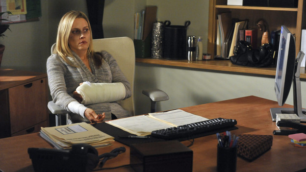 PRIVATE PRACTICE - "What Happens Next" - Charlotte chooses to suffer in silence as she tries to deal with the emotional aftermath of the attack, as Addison struggles to keep the events of that night a secret, while Cooper and the doctors of Oceanside Wellness fight their own demons arising from the assault, on "Private Practice," THURSDAY, NOVEMBER 11 (10:01-11:00 p.m., ET) on the ABC Television Network. (ABC/ERIC MCCANDLESS)KADEE STRICKLAND