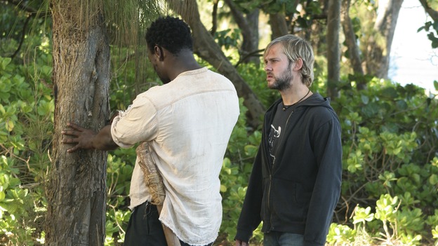 LOST - "Fire + Water" - When Charlie's vividly surreal dreams lead him to believe Claire's baby, Aaron, is in danger, Locke suspects Charlie may be using again. Meanwhile, Sawyer encourages Hurley to act on his attraction to Libby, on "Lost," WEDNESDAY, JANUARY 25 (9:00-10:00 p.m., ET), on the ABC Television Network. (ABC/MARIO PEREZ)ADEWALE AKINNUOYE-AGBAJE, DOMINIC MONAGHAN
