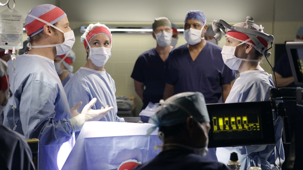 GREY'S ANATOMY - "This Magic Moment" - The doctors split into teams for a risky surgery involving conjoined twins; Bailey recruits Meredith to be a buffer between her and Ben when he puts pressure on moving their relationship to a more serious level; Richard teaches Alex a tough lesson in the OR; meanwhile Teddy questions Cristina about what exactly happened to Henry during his surgery, on Grey's Anatomy, THURSDAY, JANUARY 12 (9:00-10:02 p.m., ET) on the ABC Television Network. (ABC/KELSEY MCNEAL)JUSTIN CHAMBERS, KEVIN MCKIDD, JAMES PICKENS JR., JESSICA CAPSHAW