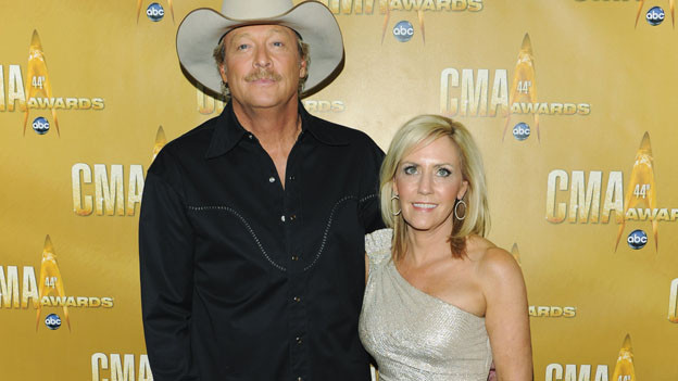 THE 44TH ANNUAL CMA AWARDS - RED CARPET ARRIVALS - "The 44th Annual CMA Awards" will be broadcast live from the Bridgestone Arena in Nashville, WEDNESDAY, NOVEMBER 10 (8:00-11:00 p.m., ET) on the ABC Television Network. (ABC/ANDREW WALKER)ALAN JACKSON