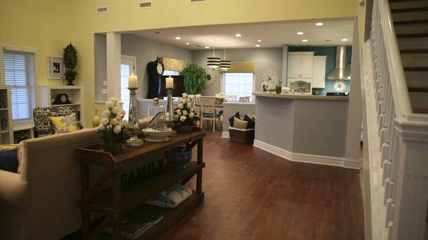 EXTREME MAKEOVER HOME EDITION - "Tutwiler Family," - Living Room, on "Extreme Makeover Home Edition," Sunday, January 25th on the ABC Television Network.