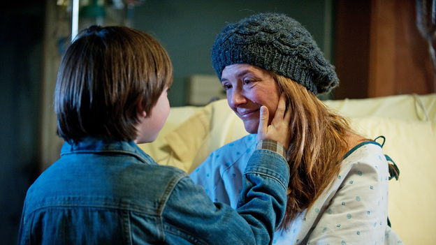 PRIVATE PRACTICE - "The Letting Go" - Sheldon warns Sam that he may be in over his head when he insists on releasing Corinne from the hospital and caring for her at home; a badly beaten Scott arrives at the ER and is placed under the care of Pete; Amelia is encouraged to make a decision about her unborn child; and Jake's daughter grills him on his love life when he visits her at college. Meanwhile, Erica's health takes a turn for the worse, on Private Practice, THURSDAY, MARCH 15 (10:02-11:00 p.m., ET) on the ABC Television Network. (ABC/COLLEEN HAYES)GRIFFIN GLUCK, A.J. LANGER
