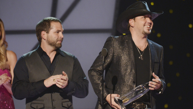 THE 45th ANNUAL CMA AWARDS - THEATRE - "The 45th Annual CMA Awards" broadcast live on ABC from the Bridgestone Arena in Nashville on WEDNESDAY, NOVEMBER 9 (8:00-11:00 p.m., ET). (ABC/KATHERINE BOMBOY-THORNTON)MICHAEL KNOX, JASON ALDEAN