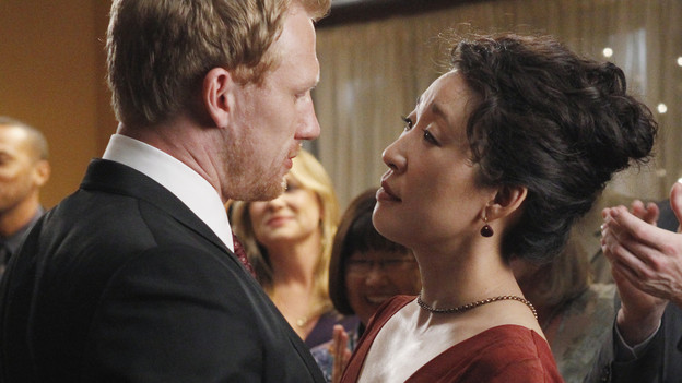 GREY'S ANATOMY - "With You I'm Born Again" -- After an unforgettable and heart-pounding season finale, "Grey's Anatomy" returns for its seventh season on THURSDAY, SEPTEMBER 23 (9:00-10:01 p.m., ET) on the ABC Television Network. In the season premiere, the hospital staff is trying to deal with physical and emotional trauma in the wake of the deadly rampage of a vengeful gunman. As Dr. Perkins (James Tupper), a trauma counselor, is brought in to help in the recovery and to assess each doctor's readiness to return to work, Derek makes a spontaneous decision to resign as Chief and rushes back into surgery, taking everything a little too fast, and Cristina buries herself in her wedding planning. (ABC/PETER "HOPPER" STONE)KEVIN MCKIDD, SANDRA OH, ERIC DANE