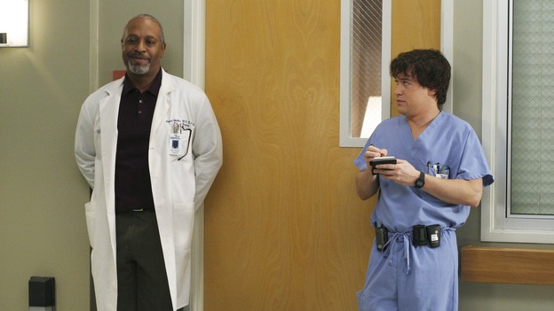 GREY'S ANATOMY - "It's the End of the World (As We Know It)"(ABC/KAREN NEAL)JAMES PICKENS, JR., T.R. KNIGHT