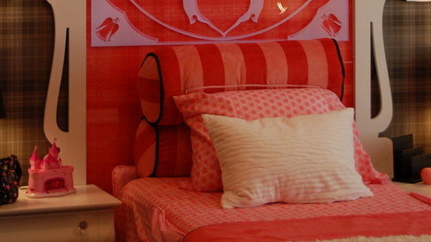 EXTREME MAKEOVER HOME EDITION - "Akers Family," - Girl's Bedroom, on "Extreme Makeover Home Edition," Sunday, October 5th on the ABC Television Network.