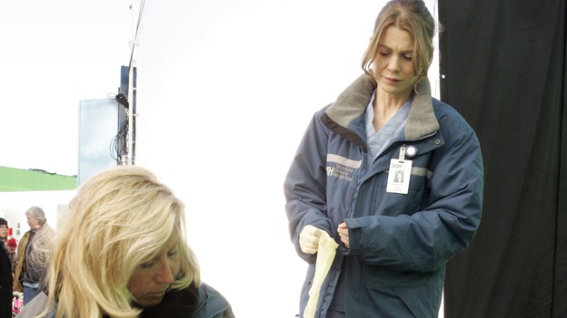 GREY'S ANATOMY - "Walk on Water" - Producer/technical advisor Linda Klein (left) coaches Ellen Pompeo (center) while shooting "Grey's Anatomy" on location at the Santa Anita Park in Arcadia, California. (ABC/VIVIAN ZINK)