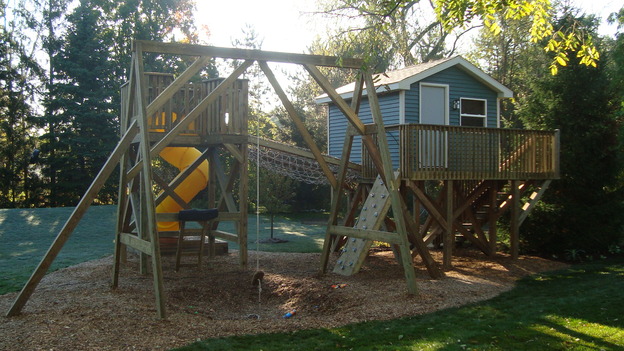 EXTREME MAKEOVER HOME EDITION - "Nickless Family," - Playground, on "Extreme Makeover Home Edition," Sunday, November 30th on the ABC Television Network.