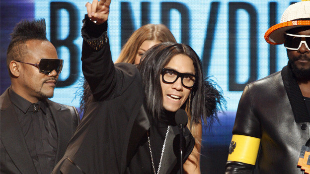 2010 AMERICAN MUSIC AWARDS¨ - THEATRE - The show broadcast live from the NOKIA Theatre L.A. LIVE on SUNDAY, NOVEMBER 21 (8:00-11:00 p.m., ET) on ABC. (ABC/TIM OGIER)BLACK EYED PEAS