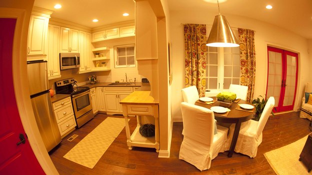 &nbsp;&nbsp;EXTREME MAKEOVER HOME EDITION - "Watson Family," on "Extreme  Makeover Home Edition," Monday, November 26th (9:00-11:00 p.m. ET/PT) on  the ABC Television Network.