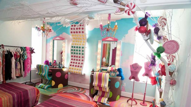 EXTREME MAKEOVER HOME EDITION - "Boys Hope/Girls Hope," - Girls' Bedroom Pictures, on "Extreme Makeover Home Edition," Sunday, September 26th (7:00-9:00 p.m. ET/PT) on the ABC Television Network.