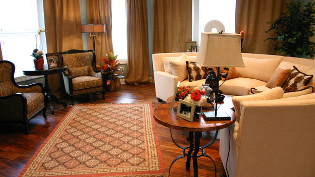 EXTREME MAKEOVER HOME EDITION - "Thomas Family," - Living Rooms, on "Extreme Makeover Home Edition," Sunday, February 11th on the ABC Television Network.