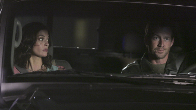 DESPERATE HOUSEWIVES - "COME IN, STRANGER" (ABC/VIVIAN ZINK) TERI HATCHER, JAMES DENTON