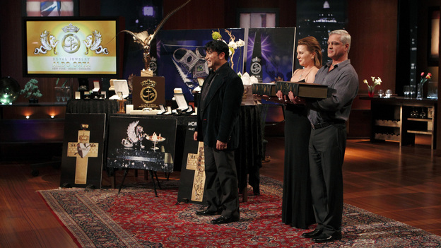 SHARK TANK - "Episode 208" -- A woman from Yardley, Pennsylvania could help cat lovers everywhere if the Sharks invest in her toilet training kit for cats, and the Sharks fight each other for a piece of a multi-million dollar company owned by a pharmacist from Palm Beach Gardens, Florida, who has invented a shoe with interchangeable tops. Also in this episode, an entrepreneur from Chicago is hoping to reposition her once successful designer line of maternity t-shirts; and an artist originally from Mexico City (now living in Chicago) and eager to make his American dream come true hopes the Sharks will want to invest in his line of extravagant yet affordable jewelry. In addition there will be a follow up from Season 1 on the father and son team behind Voyage Air Guitar and what happened to their business after turning down the Sharks' $1 million dollar offer, on the Season Finale of "Shark Tank," FRIDAY, MAY 13 (8:00-9:00 p.m., ET) on the ABC Television Network. (ABC/CRAIG SJODIN)ALDO ORTA (ALDO ORTA JEWELRY)
