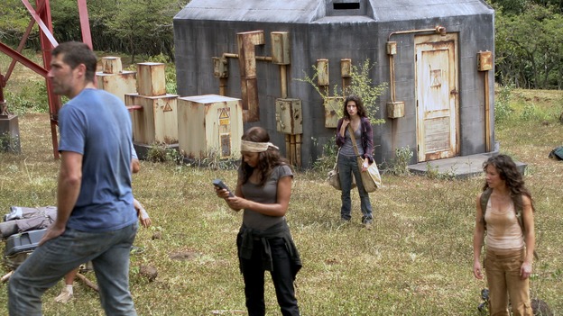 LOST - "Through the Looking Glass" - Jack and the castaways begin their efforts to make contact with Naomi's rescue ship, on the season finale of "Lost," WEDNESDAY, MAY 23 (9:00-11:00 p.m., ET), on the ABC Television Network. (ABC/MARIO PEREZ)MATTHEW FOX, MARSHA THOMASON, TANIA RAYMONDE, EVANGELINE LILLY