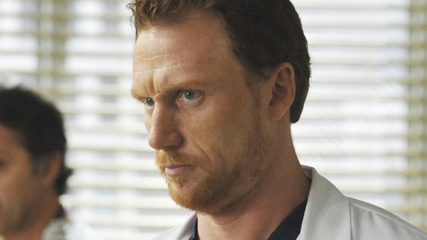 GREY'S ANATOMY - "Life During Wartime" - Dr. Owen Hunt, on "Grey's Anatomy," THURSDAY, OCTOBER 30 (9:00-10:01 p.m., ET) on the ABC Television Network." (ABC/ERIC MCCANDLESS) KEVIN MCKIDD