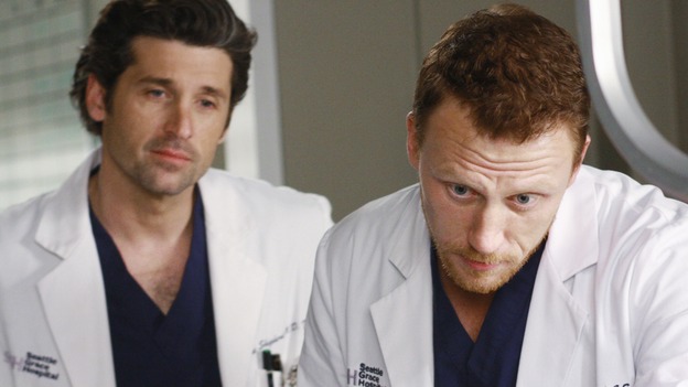GREY'S ANATOMY - "These Ties That Bind" - Derek and Owen check on a patient, on "Grey's Anatomy," THURSDAY, NOVEMBER 13 (9:00-10:01 p.m., ET) on the ABC Television Network. (ABC/RON TOM) PATRICK DEMPSEY, KEVIN MCKIDD