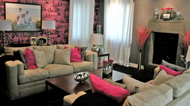 EXTREME MAKEOVER HOME EDITION - "Koepke Family," - Living Room, on "Extreme Makeover Home Edition," Sunday, November 19th on the ABC Television Network.