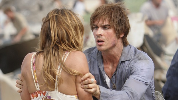 LOST - "Expos" - Hurley begins to suspect that Sawyer may be involved in an island mystery surrounding two fellow survivors, and Sun learns the truth about her past kidnapping attempt by "The Others," on "Lost," WEDNESDAY, MARCH 28 (10:00-11:00 p.m., ET), on the ABC Television Network. (ABC/MARIO PEREZ)KIELE SANCHEZ, IAN SOMERHALDER