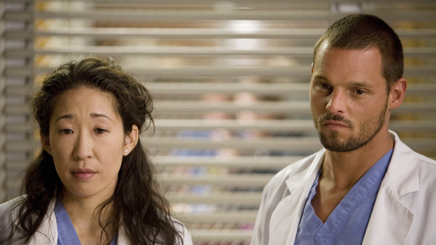 GREY'S ANATOMY - "Piece of My Heart" - Addison returns to Seattle Grace to perform an operation and is taken aback by all of the changes in her old co-workers' lives. Meanwhile Meredith and Derek's clinical trial has its first patient, and Rebecca/Ava returns with shocking news for Alex, on "Grey's Anatomy," THURSDAY, MAY 1 (9:00-10:01 p.m., ET) on the ABC Television Network.  (ABC/RANDY HOLMES)SANDRA OH, JUSTIN CHAMBERS