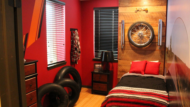 EXTREME MAKEOVER HOME EDITION - "Gibbs Family," - Boy's Bedroom Picture, on  "Extreme Makeover Home Edition," Friday, January 6th (8:00-10:00   p.m.   ET/PT) on the ABC    Television Network.