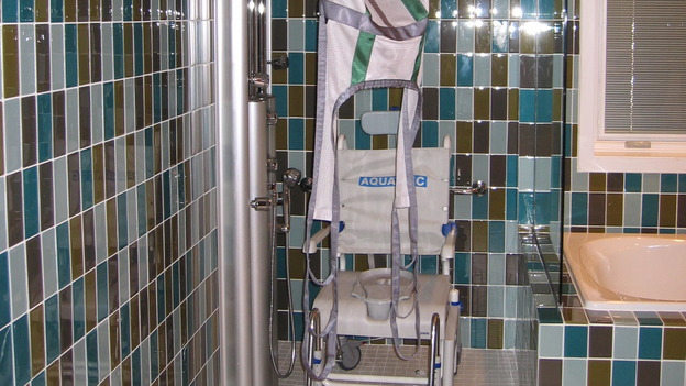 EXTREME MAKEOVER HOME EDITION - "Bliven Family," - Bathroom, on "Extreme Makeover Home Edition," Sunday, October 15th on the ABC Television Network.