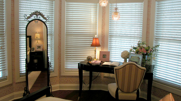 EXTREME MAKEOVER HOME EDITION - "Koepke Family," - Girl's Bedroom, on "Extreme Makeover Home Edition," Sunday, November 19th on the ABC Television Network.