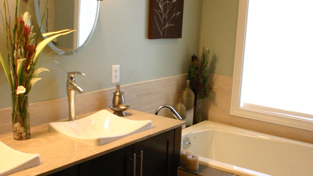 EXTREME MAKEOVER HOME EDITION - "Thomas Family," -  Bathrooms, on "Extreme Makeover Home Edition," Sunday, February 11th on the ABC Television Network.