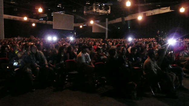 The LOST panel was held at the San Diego Convention Center's Hall H, which holds 6,500 people. It was a capacity crowd and we were excited to be among the thousands of fans in attendance.