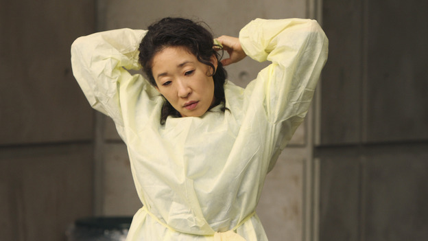 GREY'S ANATOMY - "These Ties That Bind" - Cristina gets ready to receive a new trauma patient, on "Grey's Anatomy," THURSDAY, NOVEMBER 13 (9:00-10:01 p.m., ET) on the ABC Television Network. (ABC/CRAIG SJODIN) SANDRA OH