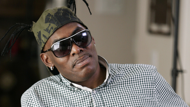 CELEBRITY WIFE SWAP - "Coolio/Mark McGrath" - The wife and girlfriend of two of the biggest names in '90s music swap lives and homes for one week, on "Celebrity Wife Swap," TUESDAY, MARCH 5 (8:00-9:00 p.m., ET) on the ABC Television Network. (ABC/RONDA CHURCHILL)COOLIO