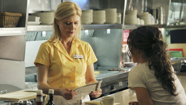 LOST - "What Kate Did" - Kate's original crime that started her life on the run is revealed. Meanwhile, the survivors lay one of their own to rest, Kate sleeplessly watches over a feverish Sawyer, and Mr. Eko has a surprise for Locke regarding the hatch, on "Lost," WEDNESDAY, NOVEMBER 30 (9:00-10:00 p.m., ET), on the ABC Television Network. (ABC/MARIO PEREZ)BETH BRODERICK, EVANGELINE LILLY