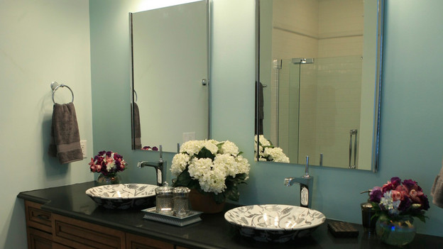 EXTREME MAKEOVER HOME EDITION - "Hill Family," - Bathroom, on "Extreme Makeover Home Edition," Sunday, October 11th on the ABC Television Network.