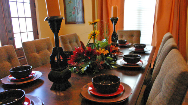 EXTREME MAKEOVER HOME EDITION - "Thomas Family," - Dining Rooms, on "Extreme Makeover Home Edition," Sunday, February 11th on the ABC Television Network.