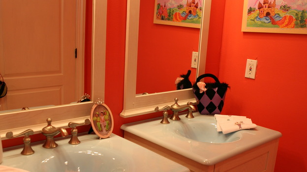 EXTREME MAKEOVER HOME EDITION - "Usea Family," -&nbsp; Bathroom, on "Extreme Makeover Home Edition," Sunday, May 18th on the ABC Television Network.