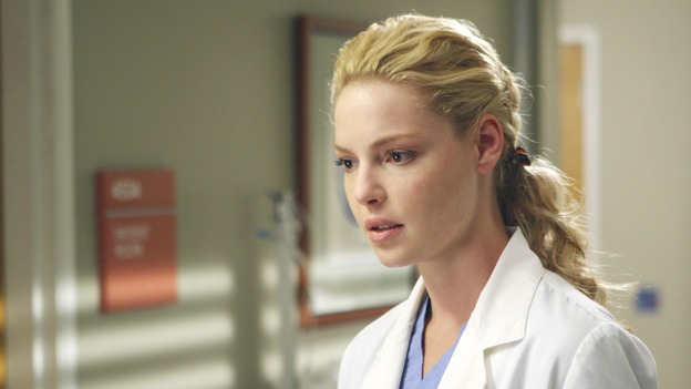GREY'S ANATOMY - "Six Days" - After a successful operation on his heart, George's father undergoes surgery for his cancer, Thatcher Grey visits Seattle Grace in order to see his new granddaughter, and Meredith discovers that Derek has trouble sleeping soundly, on "Grey's Anatomy," THURSDAY, JANUARY 4 (9:00-10:01 p.m., ET) on the ABC Television Network. (ABC/MICHAEL DESMOND)KATHERINE HEIGL