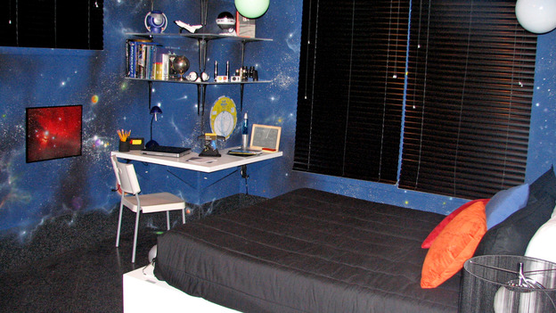 EXTREME MAKEOVER HOME EDITION - "Killagallon Family," - Boy's Bedroom, on "Extreme Makeover Home Edition," Sunday, May 6th on the ABC Television Network.