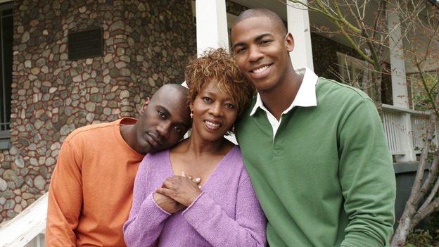 DESPERATE HOUSEWIVES - "I Know Things Now" - (ABC/RON TOM)NASHAWN KEARSE, ALFRE WOODARD, MEHCAD BROOKS