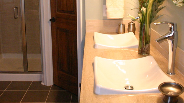 EXTREME MAKEOVER HOME EDITION - "Thomas Family," -  Bathrooms, on "Extreme Makeover Home Edition," Sunday, February 11th on the ABC Television Network.