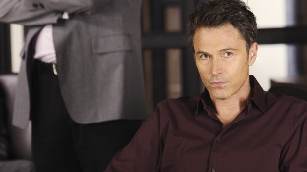 PRIVATE PRACTICE - "A Better Place to Be" - The arrival of Dell's young orphaned daughter, Betsey, stirs up the emotions of everyone in the practice; and Pete and Amelia disagree over a risky surgery to treat a woman who has been experiencing chronic and insufferable pain throughout her pregnancy, on "Private Practice," THURSDAY, OCTOBER 14 (10:01-11:00 p.m., ET) on the ABC Television Network. (ABC/ADAM LARKEY)PAUL ADELSTEIN, TIM DALY