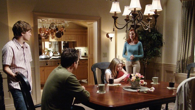 DESPERATE HOUSEWIVES - "Guilty" -- In the aftermath of tragedy, the residents of Wisteria Lane take stock of their lives. Meanwhile, Susan grows suspicious of Mike Delfino's real reason for moving to the street, Lynette reaches the breaking point in her addiction to the twins' ADD medication, and the mysterious Mr. Shaw (guest star Richard Roundtree) gets down to business, on "Desperate Housewives," SUNDAY, NOVEMBER 28 (9:00-10:01 p.m., ET) on the ABC Television Network.  (ABC/DANNY FELD)SHAWN PYFROM, STEVEN CULP, JOY LAUREN, MARCIA CROSS