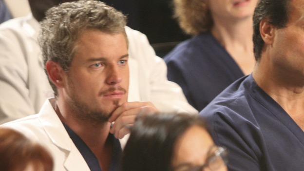 GREY'S ANATOMY - "Here Comes the Flood" - A plumbing leak becomes a deluge and wreaks havoc at Seattle Grace, as the Chief attempts to implement new teaching policies and George tries to retake his residency exam; meanwhile Derek hopes to move the roommates out of Meredith's house, to their surprise, on "Grey's Anatomy," THURSDAY, OCTOBER 9 (9:00-10:01 p.m., ET) on the ABC Television Network. (ABC/DANNY FELD)ERIC DANE, PATRICK DEMPSEY, KATHERINE HEIGL (FOREGROUND), BROOKE SMITH