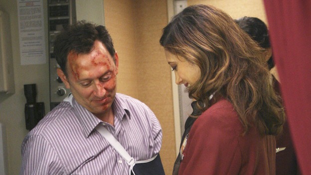 LOST - "316" - Ben boards Ajira Airways Flight 316 in an attempt to return to the island, on "Lost," WEDNESDAY FEBRUARY 18 on the ABC Television Network. (ABC/MARIO PEREZ) MICHAEL EMERSON, KAVITA PATIL