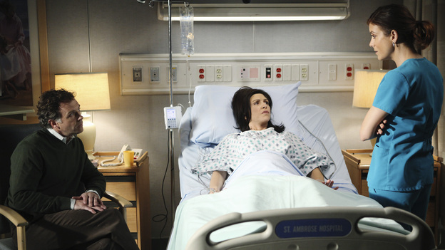 PRIVATE PRACTICE - "Love and Lies" - The doctors of Oceanside clash when an expectant mother and her husband, desperate to have children, come to them in order to harvest the eggs of their unborn, ill-fated baby; meanwhile, Amelia tries to help a friend who threatens suicide if her tests for Huntington's Disease are positive, and Fife returns to tell Naomi how he feels about her, on "Private Practice," THURSDAY, MARCH 17 (9:00-10:01 p.m., ET) on the ABC Television Network. (ABC/ADAM LARKEY)DAVID EIGENBERG, AMY PIETZ, KATE WALSH